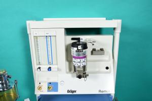 DRÄGER Remus A mobile anesthesia machine with double vapor holder, used. Surcharge for bo
