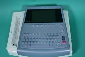 GE MAC 1600, 6-/12 channel ECG, writing width 210mm. Folded layer paper (thermo), colour d