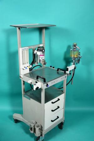 DRÄGER Tiberius 19 mobile anaesthesia device with drawers and writing surface, second-han