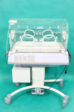 ARDO Amelie star, mobile incubator for newborns, monitoring of temperature and humidity in