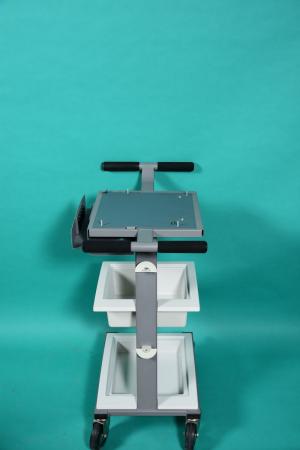 GE equipment trolley, suitable for GE MAC 5000 and 1200;  2 braked castors, used
