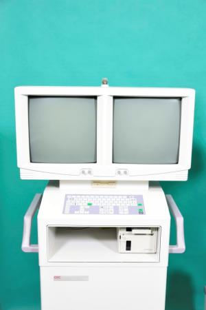 OEC 7700: Mobile C-arm with double monitor, 23 cm BV, digital image storage, incl. black a